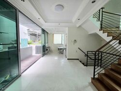 Pasir Panjang Road (D5), Terrace #579087721